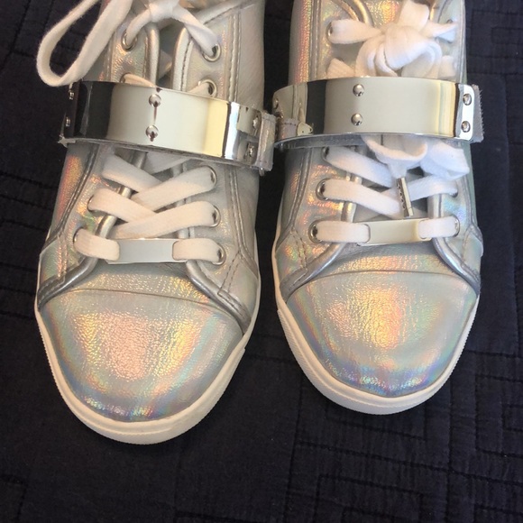ALDO Portus silver hologram sneaker Size 6 - Picture 12 of 12